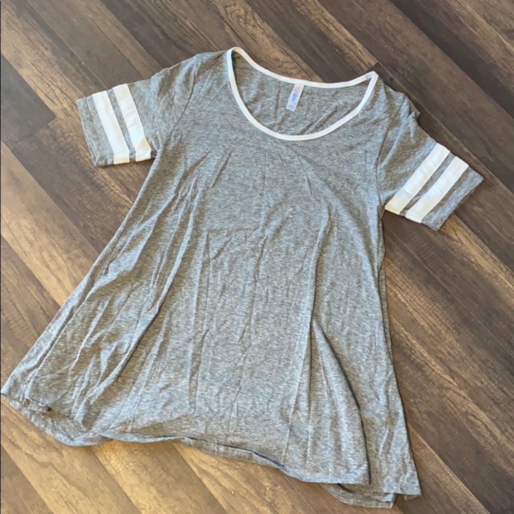 LulaRoe top